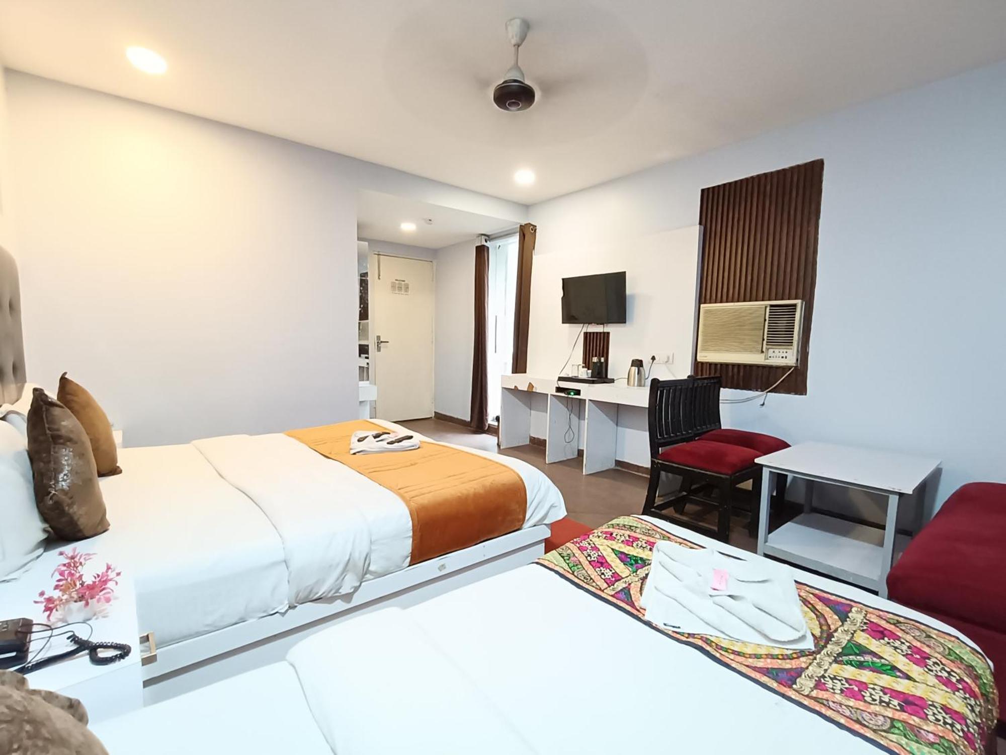Hotel Heritage Home Walking 1 Minuit From R K Ashram Metro Station New Delhi Exterior photo